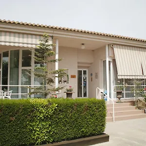Pensión Jardins Del Segria